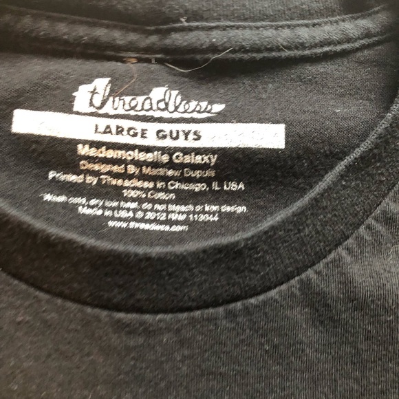 Men’s large threadless tee - Picture 3 of 3